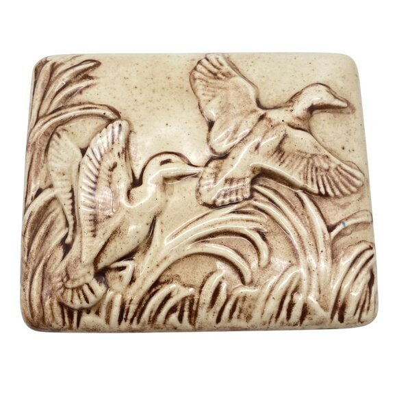 VTG Duck trinket box dresser box ceramic handmade flying Studio art piece - Picture 1 of 8